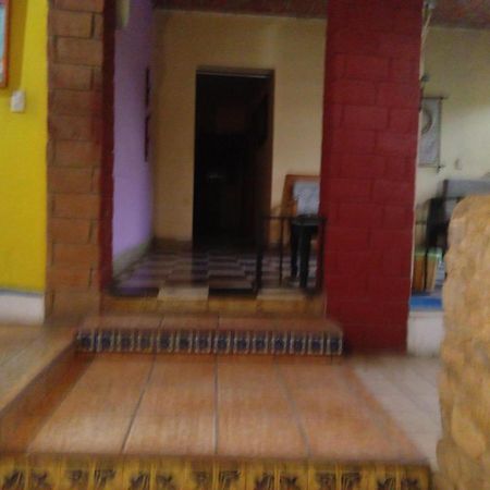 Mayflower Hotel & Hostal Puerto Escondido  Exterior photo